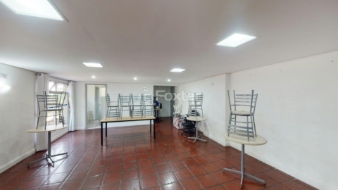 Image 44 - 313450